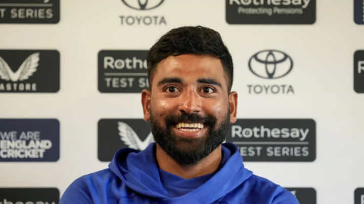 IND vs ENG: ಮ್ಯಾಂಚೆಸ್ಟರ್ ಟೆಸ್ಟ್ಗೆ ಬುಮ್ರಾ ಲಭ್ಯತೆಯ ಬಗ್ಗೆ ಖಚಿತ ಮಾಹಿತಿ ನೀಡಿದ ಸಿರಾಜ್ IND vs ENG: ಮ್ಯಾಂಚೆಸ್ಟರ್ ಟೆಸ್ಟ್ಗೆ ಬುಮ್ರಾ ಲಭ್ಯತೆಯ ಬಗ್ಗೆ ಖಚಿತ ಮಾಹಿತಿ ನೀಡಿದ ಸಿರಾಜ್