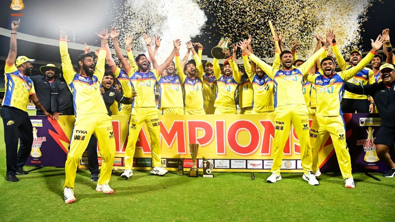 Maharaja Trophy T20 2025: ಮೈಸೂರು ತಂಡದಿಂದ ದ್ರಾವಿಡ್ ಪುತ್ರ ರಿಲೀಸ್; ಕರುಣ್ ಸೇರಿ ನಾಲ್ವರು ರಿಟೇನ್
