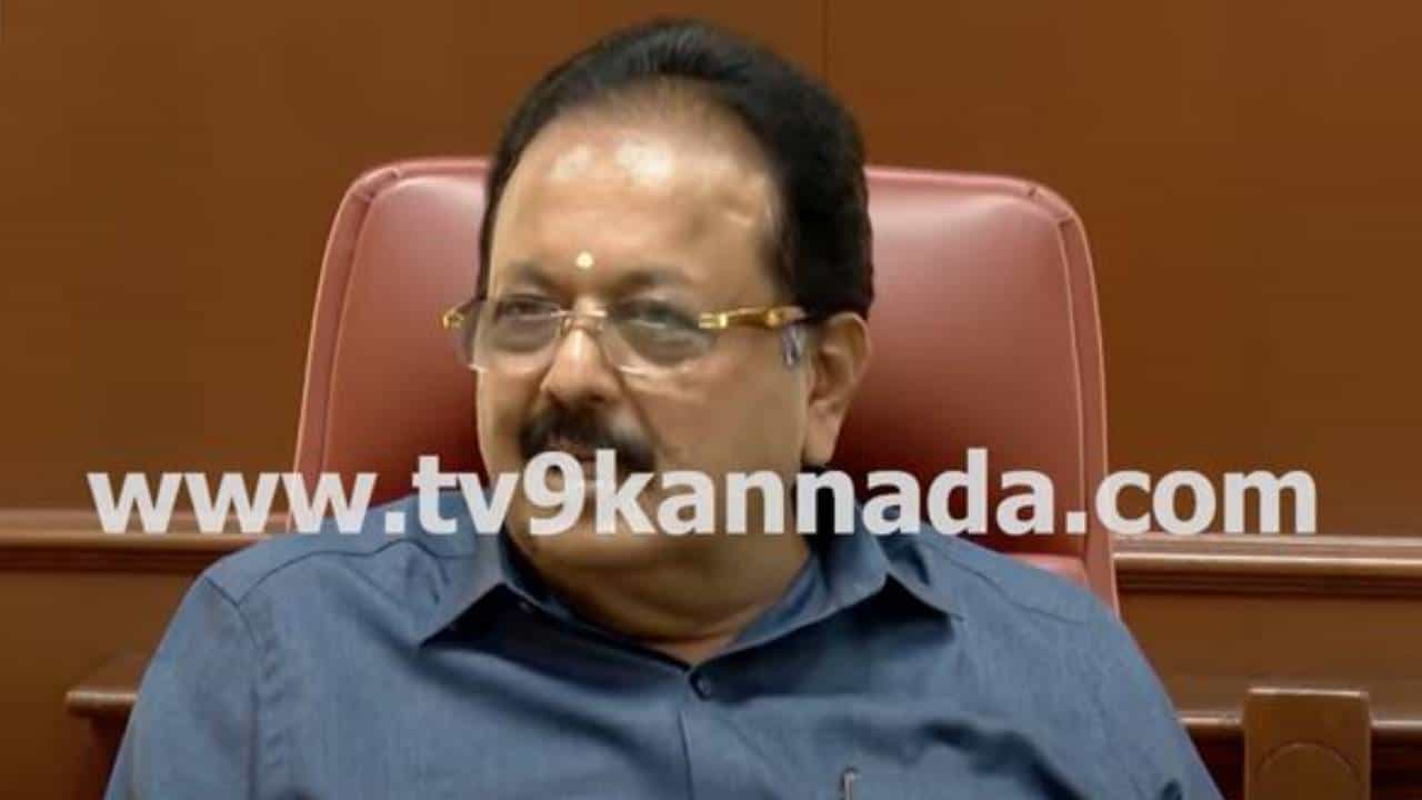 ಸುರ್ಜೇವಾಲಾ ಬೆಂಗಳೂರಲ್ಲಿದ್ದ ಸಮಯ ಒಬ್ಬೇಒಬ್ಬ ಅಧಿಕಾರಿಯನ್ನು ಭೇಟಿಯಾಗಲಿಲ್ಲ: ಚಲುವರಾಯಸ್ವಾಮಿ ಸುರ್ಜೇವಾಲಾ ಬೆಂಗಳೂರಲ್ಲಿದ್ದ ಸಮಯ ಒಬ್ಬೇಒಬ್ಬ ಅಧಿಕಾರಿಯನ್ನು ಭೇಟಿಯಾಗಲಿಲ್ಲ: ಚಲುವರಾಯಸ್ವಾಮಿ