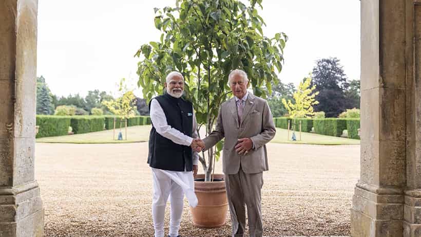 PM Modi UK Visit: ಕಿಂಗ್ ಚಾರ್ಲ್ಸ್ರನ್ನು ಭೇಟಿಯಾಗಿ ವಿಶೇಷ ಉಡುಗೊರೆ ಕೊಟ್ಟ ಪ್ರಧಾನಿ ಮೋದಿ