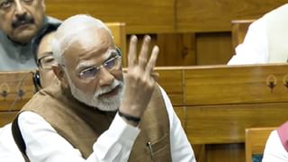 ಕಾಂಗ್ರೆಸ್​​ನ ರಿಮೋಟ್​ ಕಂಟ್ರೋಲ್ ಪಾಕಿಸ್ತಾನದಲ್ಲಿದೆ: ಪ್ರಧಾನಿ ಮೋದಿ