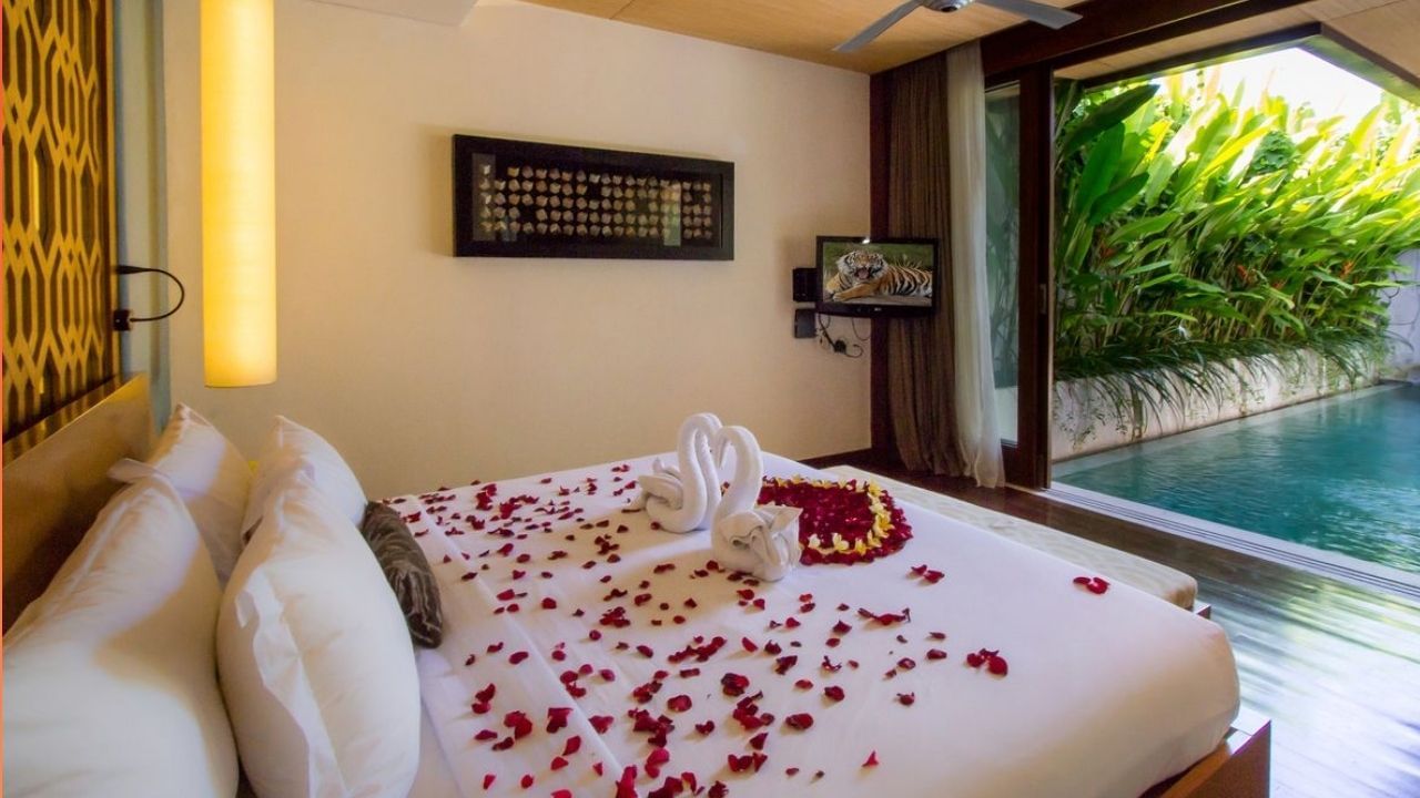 Viral: ಹನಿಮೂನ್​​ಗೆ ಹೋಗಿ ಬೆಡ್​​​ ಮೇಲೆ ಮೂತ್ರ ಮಾಡಿದ ಉದ್ಯಮಿ