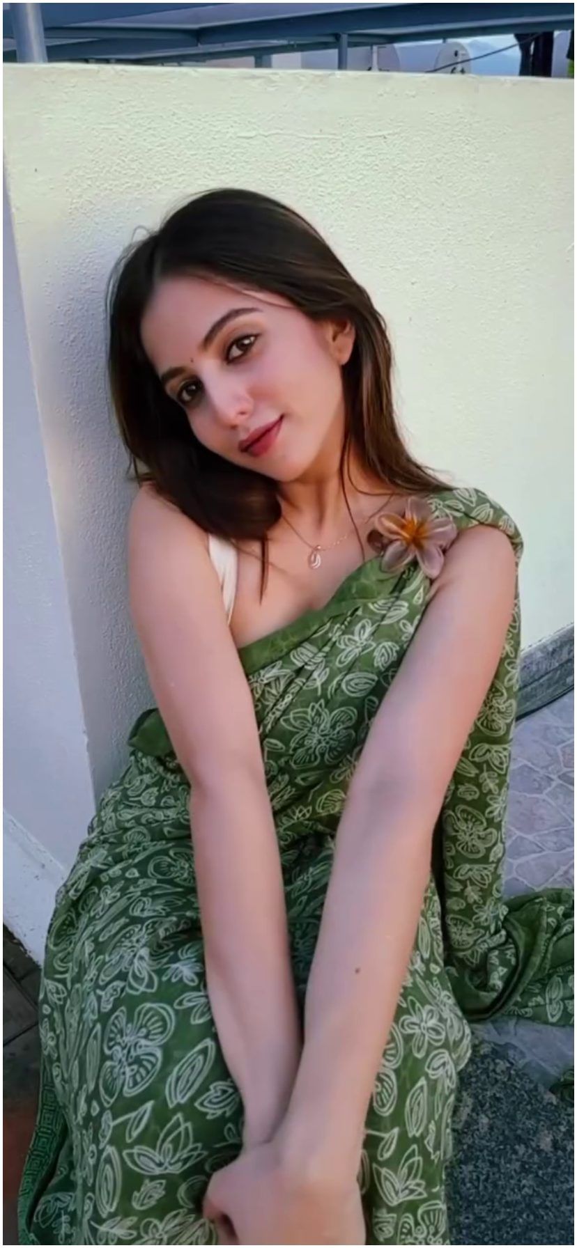 ಇಷ್ಟು ಪೋಸ್​ಗಳಲ್ಲಿ ನಿವೇದಿತಾ ಅವರ ಯಾವ ಪೋಸ್ ಸಖತ್ ಇಷ್ಟ ನಿಮಗೆ?