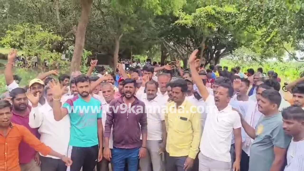 ಎತ್ತಿನಹೊಳೆ ಡ್ಯಾಂ ನಿರ್ಮಾಣಕ್ಕೆ ದೊಡ್ಡಬಳ್ಳಾಪುರ ತಾಲೂಕಿನ ಜನರಿಂದಲೂ ವಿರೋಧ! ಕಾರಣ ಇಲ್ಲಿದೆ ಎತ್ತಿನಹೊಳೆ ಡ್ಯಾಂ ನಿರ್ಮಾಣಕ್ಕೆ ದೊಡ್ಡಬಳ್ಳಾಪುರ ತಾಲೂಕಿನ ಜನರಿಂದಲೂ ವಿರೋಧ! ಕಾರಣ ಇಲ್ಲಿದೆ