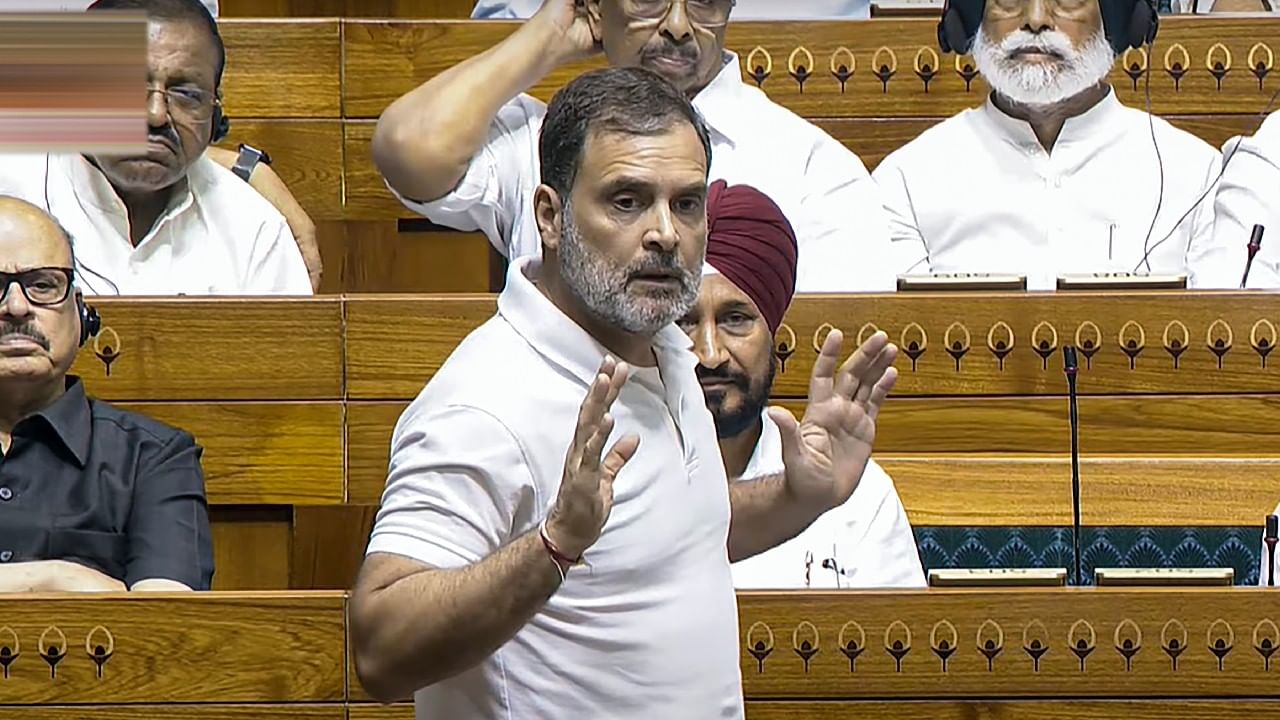 ಸತ್ಯ ಹೇಳಿದ್ದಕ್ಕೆ ಸಂತೋಷ; ಭಾರತದ್ದು 'ಸತ್ತ ಆರ್ಥಿಕತೆ' ಎಂಬ ಟ್ರಂಪ್ ಹೇಳಿಕೆಗೆ ರಾಹುಲ್ ಗಾಂಧಿ ಬೆಂಬಲ