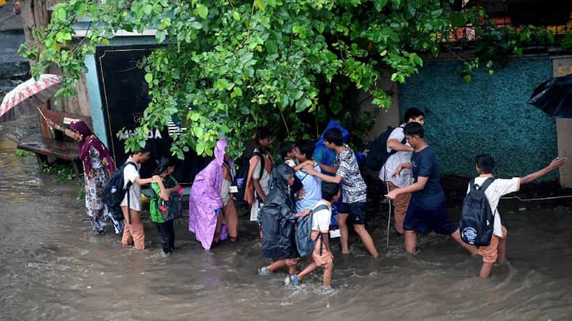Karnataka Rains: ಕೊಡಗು ಸೇರಿ ಕರ್ನಾಟಕದ ಈ ಜಿಲ್ಲೆಗಳಿಗೆ ರೆಡ್ ಅಲರ್ಟ್, ಜು.24ರವರೆಗೂ ಹುಚ್ಚು ಮಳೆ