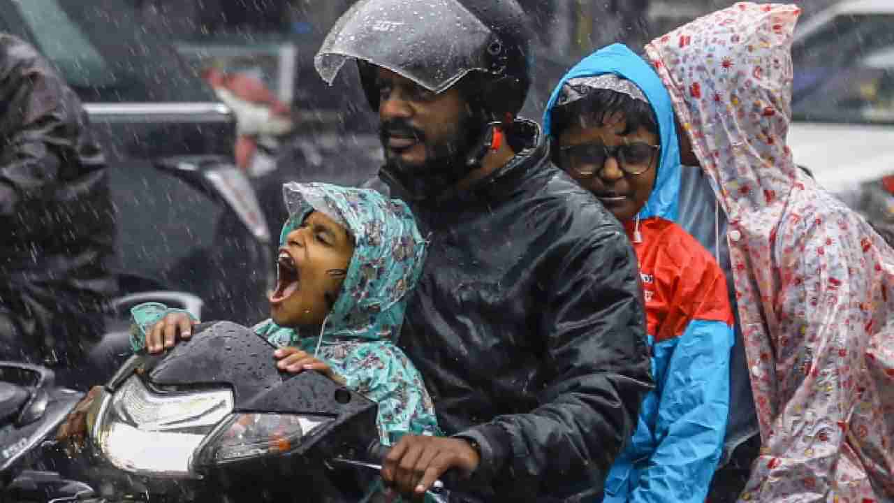 Karnataka Rains: ದಕ್ಷಿಣ ಕನ್ನಡಕ್ಕೆ ರೆಡ್ ಅಲರ್ಟ್​, ಕರ್ನಾಟಕದ ಈ ಜಿಲ್ಲೆಗಳಲ್ಲಿ ಜು. 31ರವರೆಗೂ ಭಾರಿ ಮಳೆ