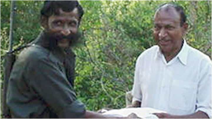 ‘ನಡೀರಿ ಹೋಗೋಣ ಎಂದರು’; ವೀರಪ್ಪನ್ ಕಂಡಾಗ ರಾಜ್ಕುಮಾರ್ ಪ್ರತಿಕ್ರಿಯೆ ಹೀಗಿತ್ತು ‘ನಡೀರಿ ಹೋಗೋಣ ಎಂದರು’; ವೀರಪ್ಪನ್ ಕಂಡಾಗ ರಾಜ್ಕುಮಾರ್ ಪ್ರತಿಕ್ರಿಯೆ ಹೀಗಿತ್ತು