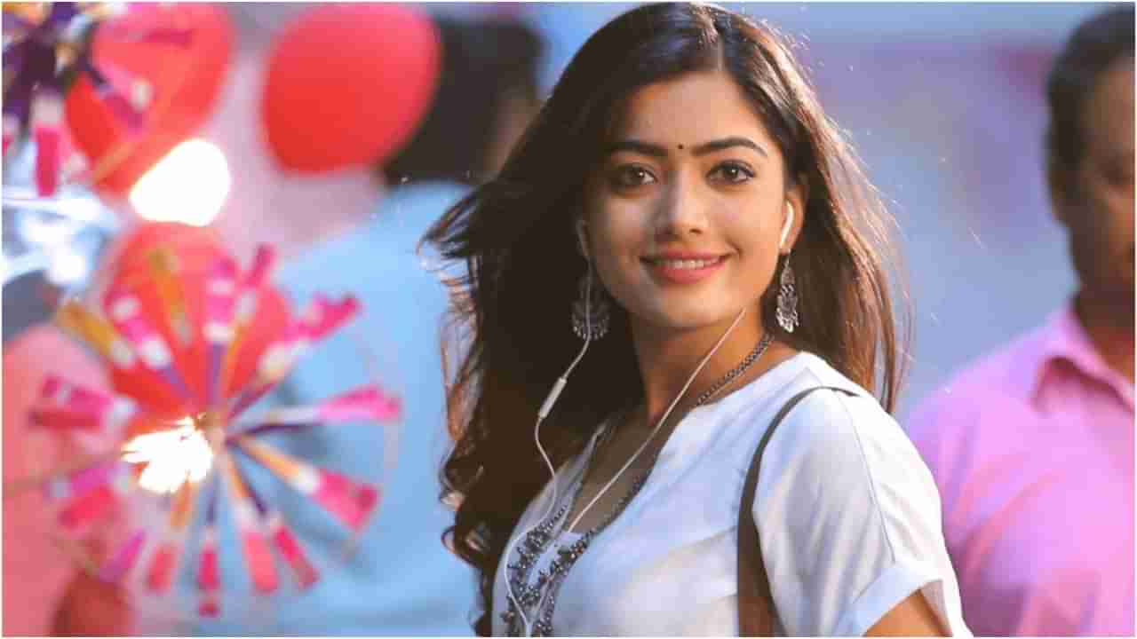 ಬಾಲಿವುಡ್​ಗೆ ಹೋಲಿಸಿದರೆ ಸ್ಯಾಂಡಲ್​ವುಡ್​ನಲ್ಲಿ ಕೆಲಸ ಮಾಡೋದು ಸುಲಭ ಎಂದ ರಶ್ಮಿಕಾ ಮಂದಣ್ಣ