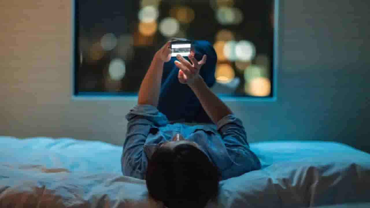 ಗಂಟೆಗಟ್ಟಲೆ ರೀಲ್ಸ್ ನೋಡುತ್ತಾ ಸಮಯ ಕಳೆಯುತ್ತಿದ್ದೀರಾ? ಈ ಗೀಳಿನಿಂದ ಹೊರ ಬರಲು ಈ ಸಲಹೆ ಪಾಲಿಸಿ