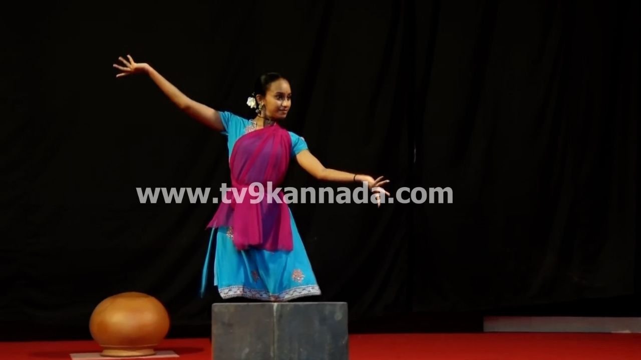 Remona Pereira Bharatanatyam