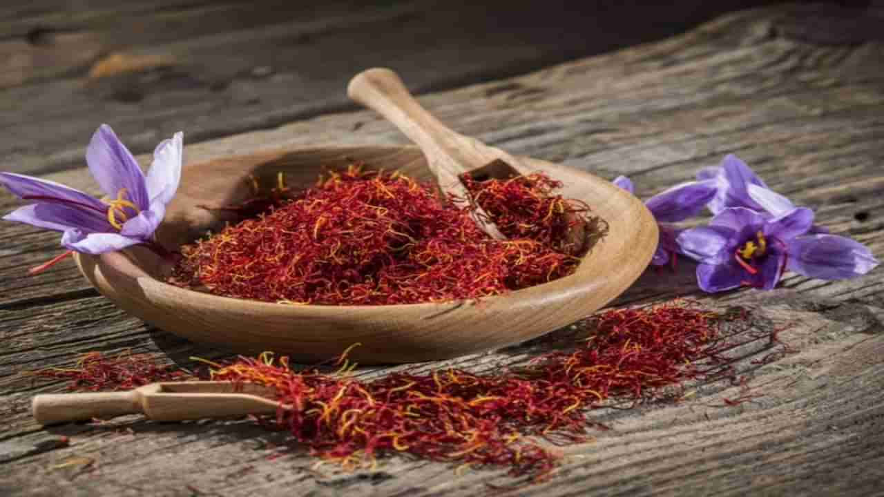 Saffron Remedies in Astrology: ಜಾತಕದಲ್ಲಿ ಗ್ರಹ ದೋಷವಿದ್ದರೆ ಕೇಸರಿ ಬಳಸಿ ಈ ಸರಳ ಪರಿಹಾರ ಮಾಡಿ