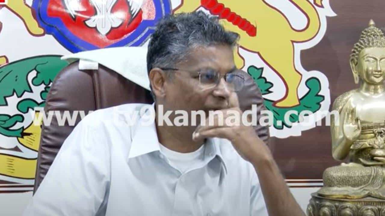 ಸಿದ್ದರಾಮಯ್ಯ ರಾಷ್ಟ್ರ ರಾಜಕಾರಣಕ್ಕೆ ಬರಲಿ ಅಂತಲೇ ಅವರನ್ನು ದೆಹಲಿಗೆ ಕರೆಸಲಾಗಿತ್ತು: ಸತೀಶ್ ಜಾರಕಿಹೊಳಿ ಸಿದ್ದರಾಮಯ್ಯ ರಾಷ್ಟ್ರ ರಾಜಕಾರಣಕ್ಕೆ ಬರಲಿ ಅಂತಲೇ ಅವರನ್ನು ದೆಹಲಿಗೆ ಕರೆಸಲಾಗಿತ್ತು: ಸತೀಶ್ ಜಾರಕಿಹೊಳಿ