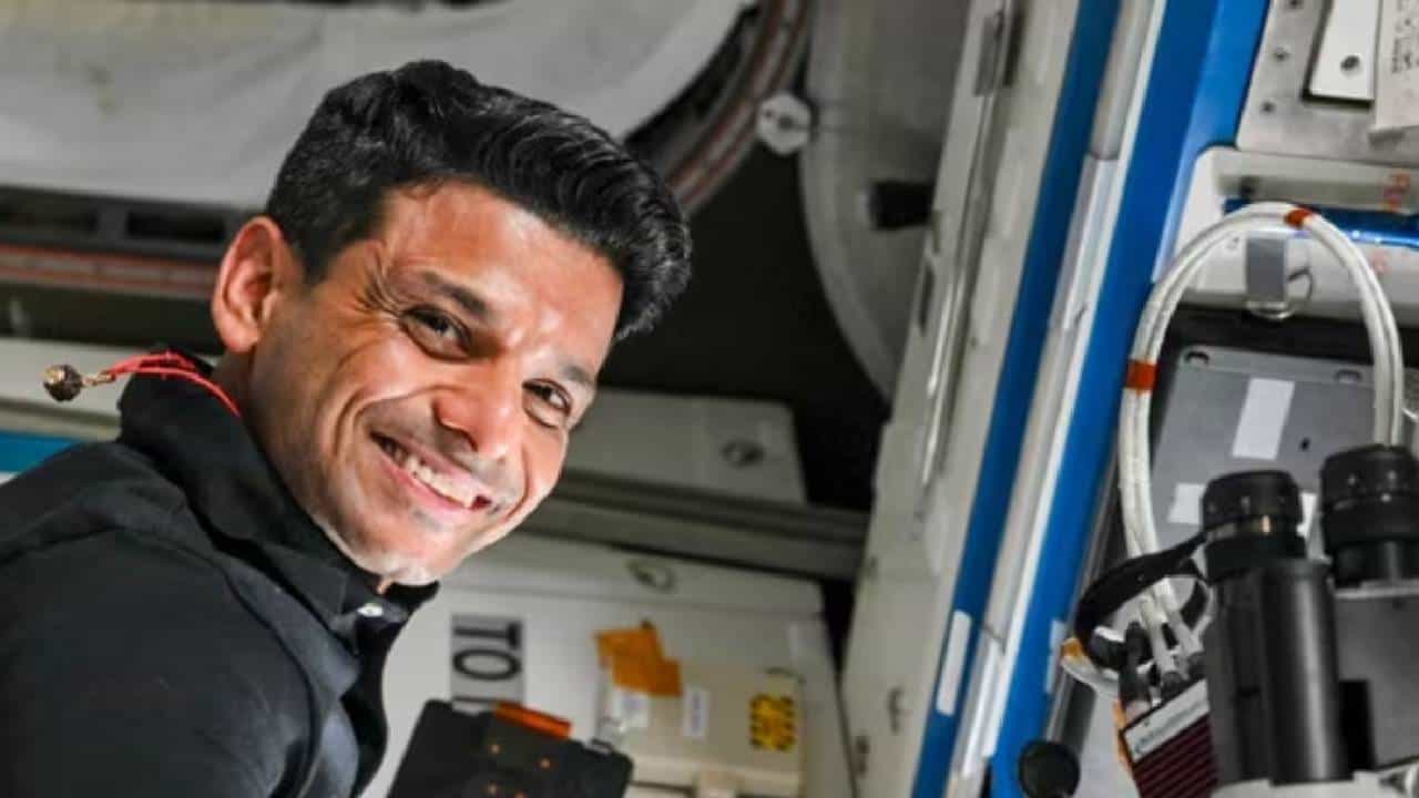 Axiom-4 Mission: ಜುಲೈ 14ರಂದು ಬಾಹ್ಯಾಕಾಶದಿಂದ ಭೂಮಿಗೆ ಮರಳಲಿದ್ದಾರೆ ಭಾರತೀಯ ಗಗನಯಾತ್ರಿ ಶುಭಾಂಶು ಶುಕ್ಲಾ Axiom-4 Mission: ಜುಲೈ 14ರಂದು ಬಾಹ್ಯಾಕಾಶದಿಂದ ಭೂಮಿಗೆ ಮರಳಲಿದ್ದಾರೆ ಭಾರತೀಯ ಗಗನಯಾತ್ರಿ ಶುಭಾಂಶು ಶುಕ್ಲಾ