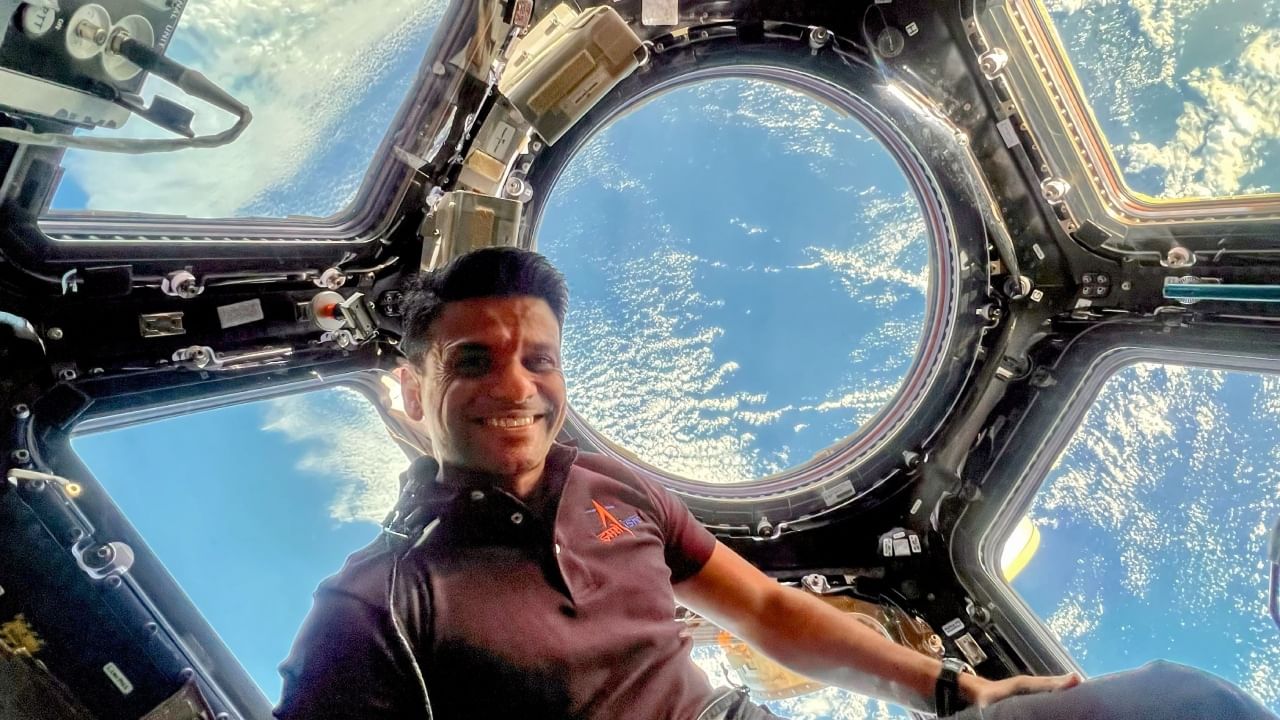 ಬಾಹ್ಯಾಕಾಶ ರೈತನಾದ ಶುಭಾಂಶು ಶುಕ್ಲಾ; ಐಎಸ್​ಎಸ್​​ನಲ್ಲಿ ಮೆಂತ್ಯ, ಹೆಸರುಕಾಳು ಗಿಡ ಬೆಳೆದ ಭಾರತದ ಗಗನಯಾತ್ರಿ