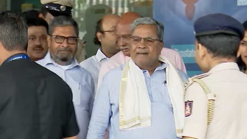 ಸಿಎಂ ಸಿದ್ದರಾಮಯ್ಯ ವಿರುದ್ಧ ಅವಹೇಳನಕಾರಿ ಕಮೆಂಟ್: ಪೊಲೀಸರಿಗೆ ದೂರು ನೀಡಿದ ಕಾಂಗ್ರೆಸ್