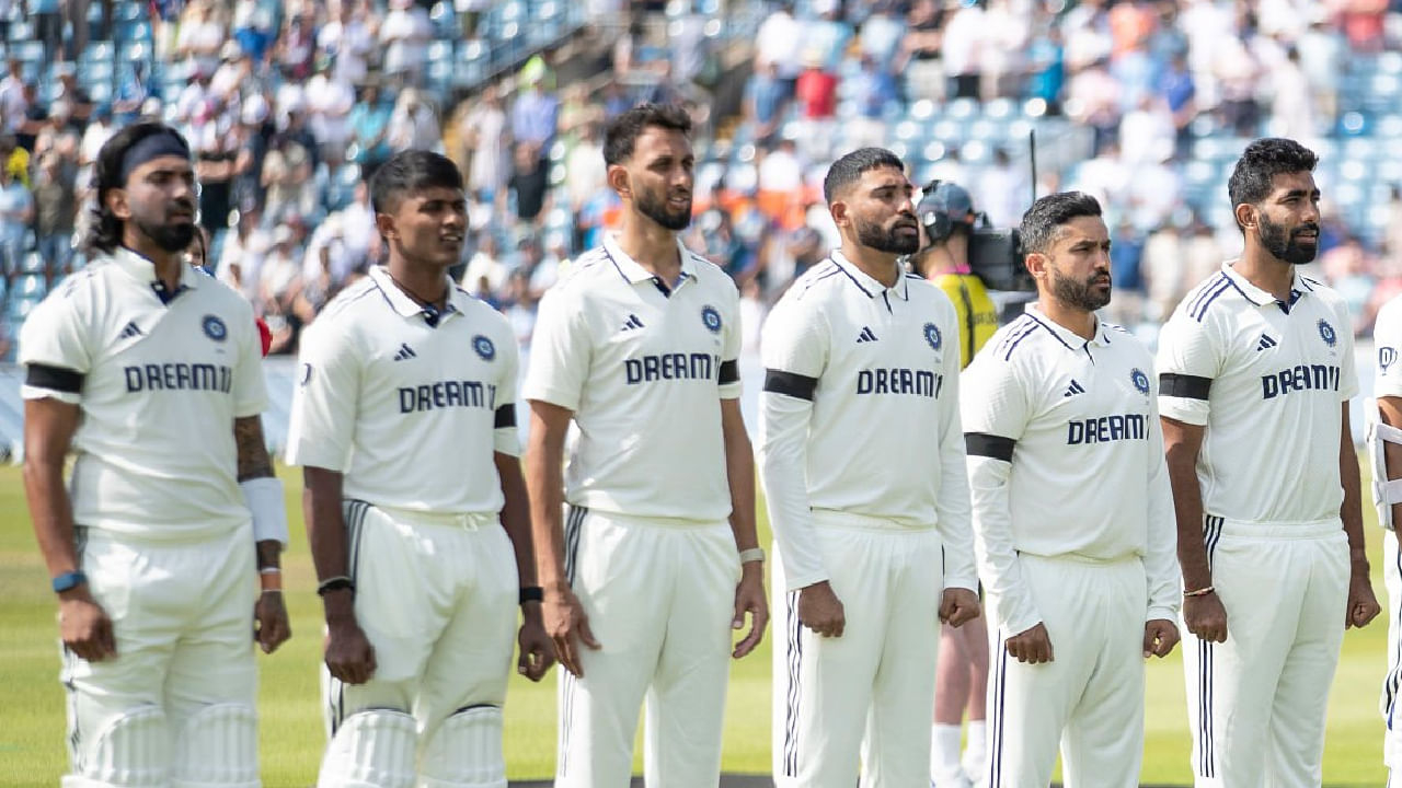 ಭಾರತ ಸಂಭಾವ್ಯ ಪ್ಲೇಯಿಂಗ್ ಇಲೆವೆನ್: ಕೆಎಲ್ ರಾಹುಲ್, ಯಶಸ್ವಿ ಜೈಸ್ವಾಲ್, ಸಾಯಿ ಸುದರ್ಶನ್, ಶುಭ್ಮನ್ ಗಿಲ್, ರಿಷಭ್ ಪಂತ್, ಕರುಣ್ ನಾಯರ್, ರವೀಂದ್ರ ಜಡೇಜಾ, ನಿತೀಶ್ ಕುಮಾರ್ ರೆಡ್ಡಿ, ವಾಷಿಂಗ್ಟನ್ ಸುಂದರ್, ಮೊಹಮ್ಮದ್ ಸಿರಾಜ್, ಪ್ರಸಿದ್ಧ್ ಕೃಷ್ಣ.