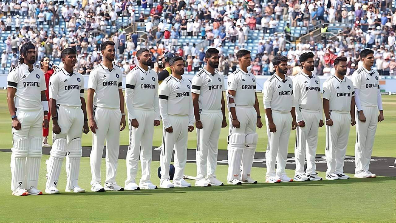 ಭಾರತ ಸಂಭಾವ್ಯ ಪ್ಲೇಯಿಂಗ್ 11: ಯಶಸ್ವಿ ಜೈಸ್ವಾಲ್, ಕೆಎಲ್ ರಾಹುಲ್, ಕರುಣ್ ನಾಯರ್, ಶುಭಮನ್ ಗಿಲ್ (ನಾಯಕ), ರಿಷಭ್ ಪಂತ್ (ವಿಕೆಟ್ ಕೀಪರ್), ರವೀಂದ್ರ ಜಡೇಜಾ, ವಾಷಿಂಗ್ಟನ್ ಸುಂದರ್, ಅರ್ಷ್‌ದೀಪ್ ಸಿಂಗ್, ಆಕಾಶ್ ದೀಪ್, ಮೊಹಮ್ಮದ್ ಸಿರಾಜ್, ಜಸ್​ಪ್ರೀತ್ ಬುಮ್ರಾ.