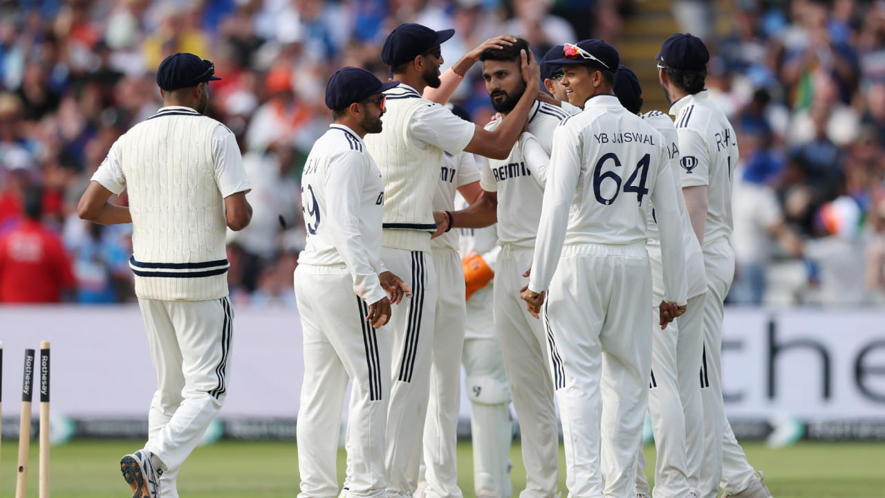 IND vs ENG: ಗಿಲ್ ಶತಕ, ಸಿರಾಜ್- ಆಕಾಶ್ ಮಾರಕ ದಾಳಿ; ದಿನದಾಟದಂತ್ಯಕ್ಕೆ ಇಂಗ್ಲೆಂಡ್ 72/3