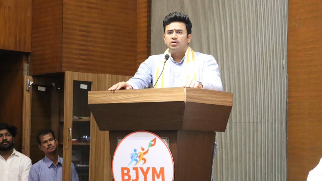 ನಮ್ಮ ಮೆಟ್ರೋ ಟಿಕೆಟ್ ದರ ಏರಿಕೆ : ಕಾನೂನು ಸಮರಕ್ಕಿಳಿದ ತೇಜಸ್ವಿ ಸೂರ್ಯ