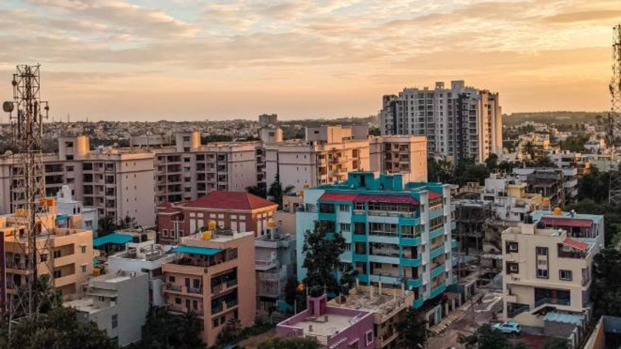 ಎಚ್‌ಎಸ್‌ಆರ್ ಲೇಔಟ್​​​ನಲ್ಲಿ ಬದುಕುವುದೇ ಕಷ್ಟ, ಇಲ್ಲಿ ದುಬಾರಿ ಬಾಡಿಗೆ, ಕಸ, ಕಳಪೆ ನಾಗರಿಕ ಪ್ರಜ್ಞೆ