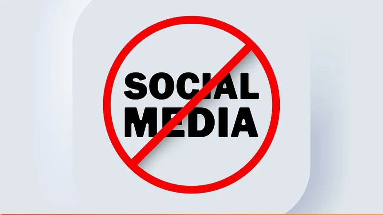 16 ವರ್ಷದೊಳಗಿನ ಮಕ್ಕಳು ಸಾಮಾಜಿಕ ಜಾಲತಾಣ ಉಪಯೋಗಿಸುವಂತಿಲ್ಲ, ಆಸ್ಟ್ರೇಲಿಯಾ ಸರ್ಕಾರ ಮಹತ್ವದ ನಿರ್ಧಾರ 16 ವರ್ಷದೊಳಗಿನ ಮಕ್ಕಳು ಸಾಮಾಜಿಕ ಜಾಲತಾಣ ಉಪಯೋಗಿಸುವಂತಿಲ್ಲ, ಆಸ್ಟ್ರೇಲಿಯಾ ಸರ್ಕಾರ ಮಹತ್ವದ ನಿರ್ಧಾರ