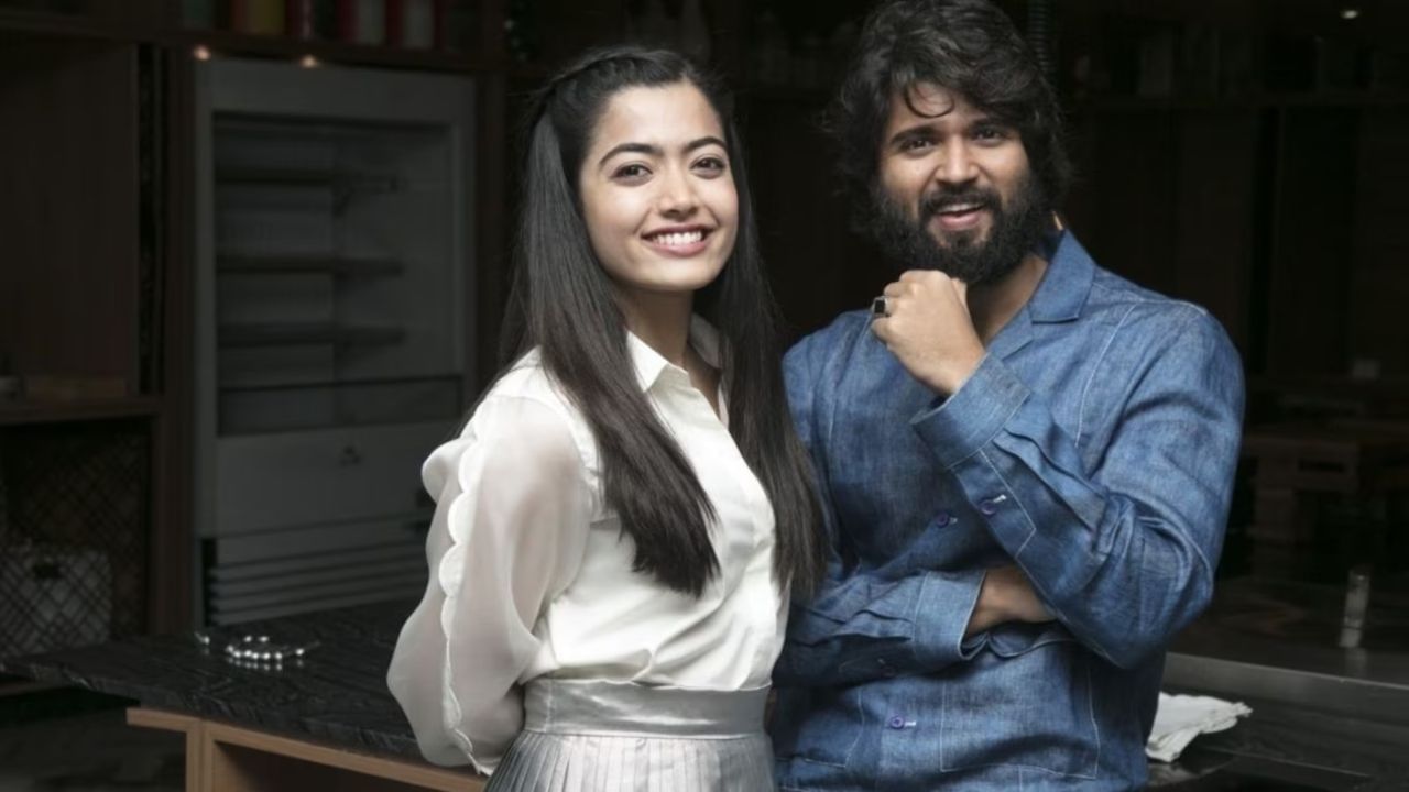 ವಿಜಯ್ ದೇವಕರೊಂಡ ಅನ್ನು ಸಾಕಷ್ಟು ಬದಲಿಸಿದ್ದಾರೆ ರಶ್ಮಿಕಾ: ಸಾಕ್ಷಿ ಇಲ್ಲಿದೆ ವಿಜಯ್ ದೇವಕರೊಂಡ ಅನ್ನು ಸಾಕಷ್ಟು ಬದಲಿಸಿದ್ದಾರೆ ರಶ್ಮಿಕಾ: ಸಾಕ್ಷಿ ಇಲ್ಲಿದೆ