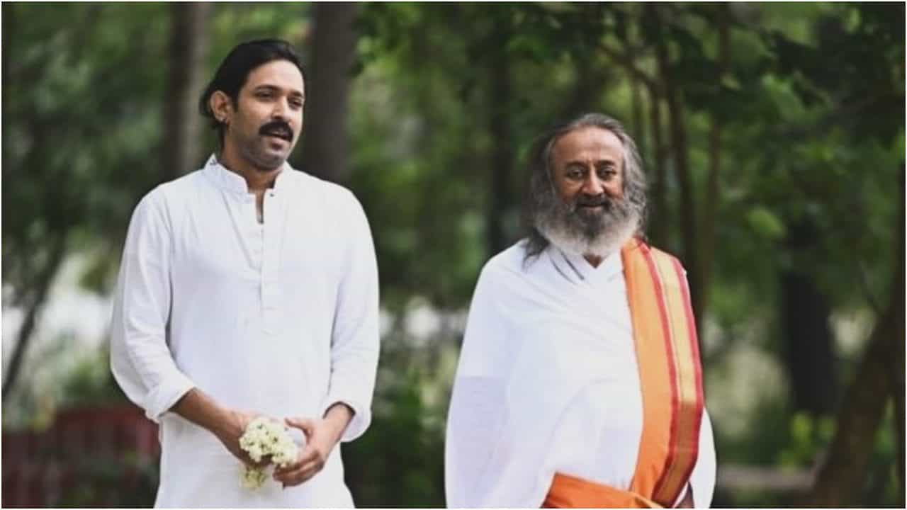 ಶ್ರೀ ಶ್ರೀ ರವಿಶಂಕರ್ ಗುರೂಜಿ ಬಯೋಪಿಕ್​ನಲ್ಲಿ ವಿಕ್ರಾಂತ್; ಸಿನಿಮಾದಲ್ಲಿ ಏನೆಲ್ಲ ಇರಲಿದೆ?