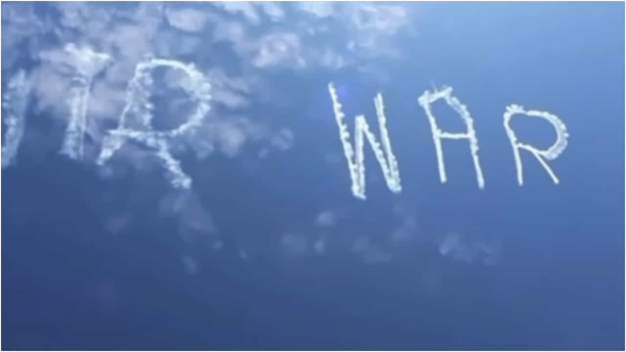 ಆಗಸದಲ್ಲಿ ‘ವಾರ್ 2’; ಗಾಬರಿಯಾದ ಮೆಲ್ಬರ್ನ್ ಜನತೆ: ವಿಡಿಯೋ ವೈರಲ್ ಆಗಸದಲ್ಲಿ ‘ವಾರ್ 2’; ಗಾಬರಿಯಾದ ಮೆಲ್ಬರ್ನ್ ಜನತೆ: ವಿಡಿಯೋ ವೈರಲ್