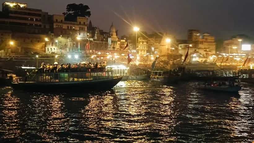 Ganga Jal: ಕಾಶಿಯಿಂದ ಗಂಗಾಜಲವನ್ನು ಮನೆಗೆ ತರಬಾರದು ಎಂದು ಹೇಳುವುದೇಕೆ? ಇದಕ್ಕೆ ಕಾರಣವೇನು?