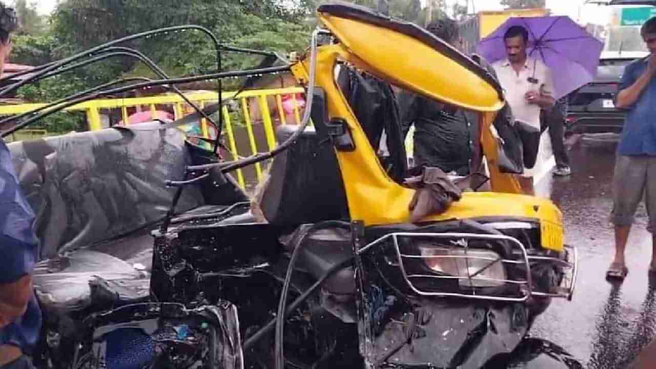 ಕೇರಳ-ಕರ್ನಾಟಕದ ಗಡಿಯಲ್ಲಿ ಘೋರ ದುರಂತ: ಕೆಎಸ್ಆರ್ಟಿಸಿ ಬಸ್ ಡಿಕ್ಕಿ, ಆರು ಜನ ಸಾವು