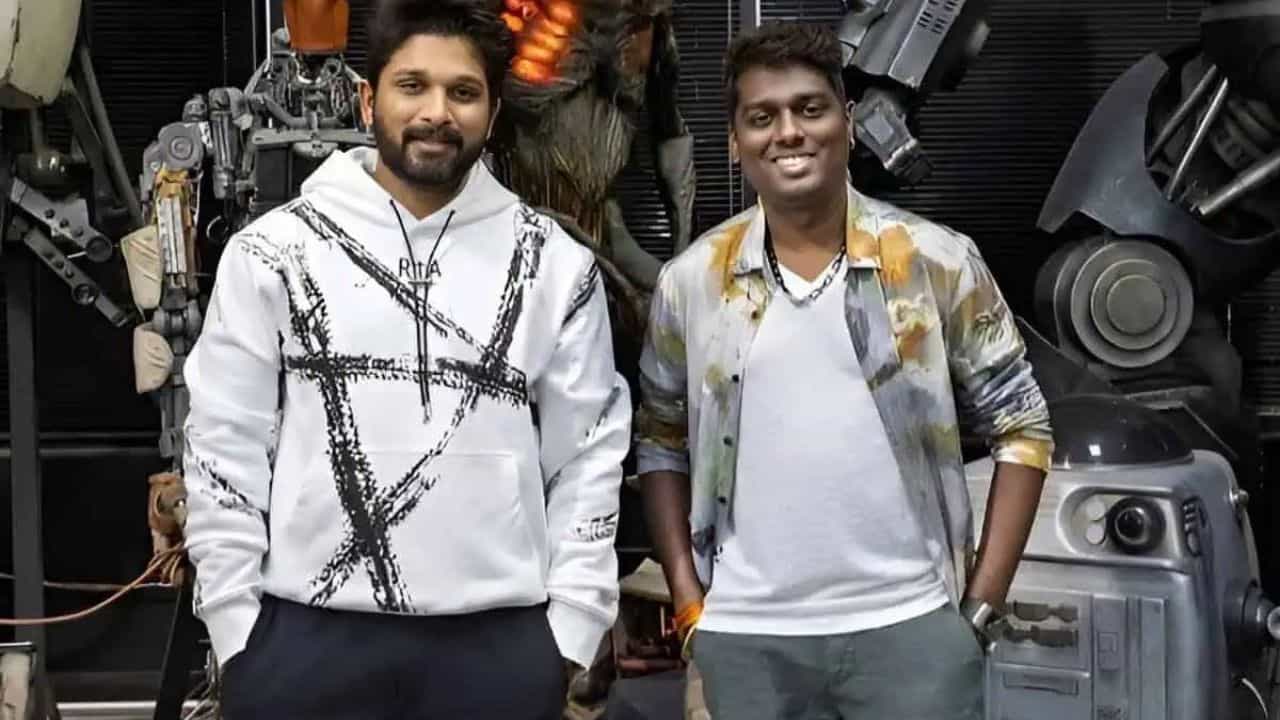 ಅಲ್ಲು ಅರ್ಜುನ್-ಅಟ್ಲಿ ಸಿನಿಮಾಕ್ಕೆ ಮತ್ತೊಬ್ಬ ಸ್ಟಾರ್ ನಟ ಎಂಟ್ರಿ ಅಲ್ಲು ಅರ್ಜುನ್-ಅಟ್ಲಿ ಸಿನಿಮಾಕ್ಕೆ ಮತ್ತೊಬ್ಬ ಸ್ಟಾರ್ ನಟ ಎಂಟ್ರಿ
