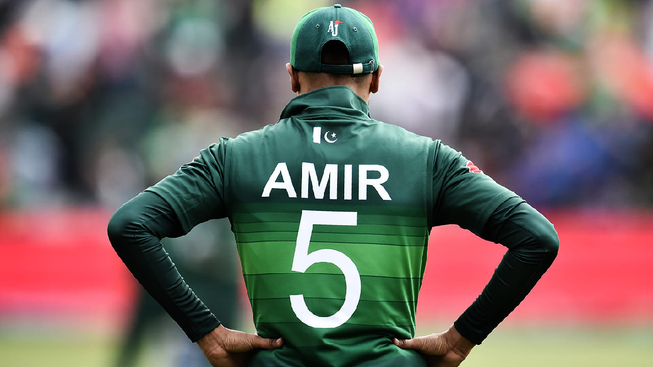 ಮೊಹಮ್ಮದ್ ಅಮೀರ್ ಈವರೆಗೆ 336 ಇನಿಂಗ್ಸ್​​​ಗಳಲ್ಲಿ ಬೌಲಿಂಗ್ ಮಾಡಿದ್ದಾರೆ. ಈ ವೇಳೆ 7379 ಎಸೆತಗಳನ್ನು ಎಸೆದಿರುವ ಅವರು ಒಟ್ಟು 400 ವಿಕೆಟ್ ಕಬಳಿಸಿದ್ದಾರೆ. ಈ ಮೂಲಕ ಟಿ20 ಕ್ರಿಕೆಟ್​ನಲ್ಲಿ ನಾಲ್ಕು ನೂರು ವಿಕೆಟ್​ ಪಡೆದ ಪಾಕಿಸ್ತಾನದ 2ನೇ ಆಟಗಾರ ಹಾಗೂ ವಿಶ್ವದ 9ನೇ ಬೌಲರ್ ಎನಿಸಿಕೊಂಡಿದ್ದಾರೆ.