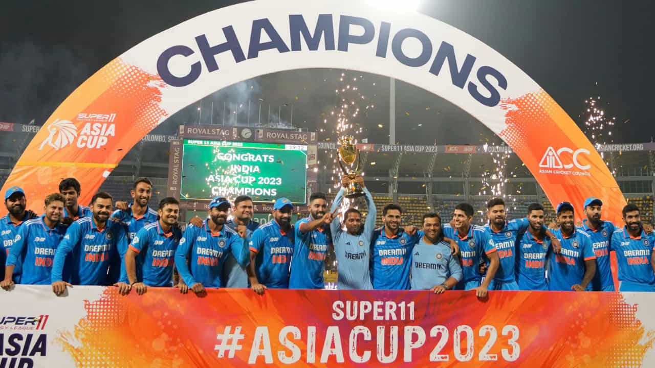 Asia Cup 2025: 21 ವರ್ಷಗಳ ನಂತರ ಇವರಿಬ್ಬರಿಲ್ಲದೆ ಏಷ್ಯಾಕಪ್ ಆಡಲಿದೆ ಟೀಂ ಇಂಡಿಯಾ Asia Cup 2025: 21 ವರ್ಷಗಳ ನಂತರ ಇವರಿಬ್ಬರಿಲ್ಲದೆ ಏಷ್ಯಾಕಪ್ ಆಡಲಿದೆ ಟೀಂ ಇಂಡಿಯಾ