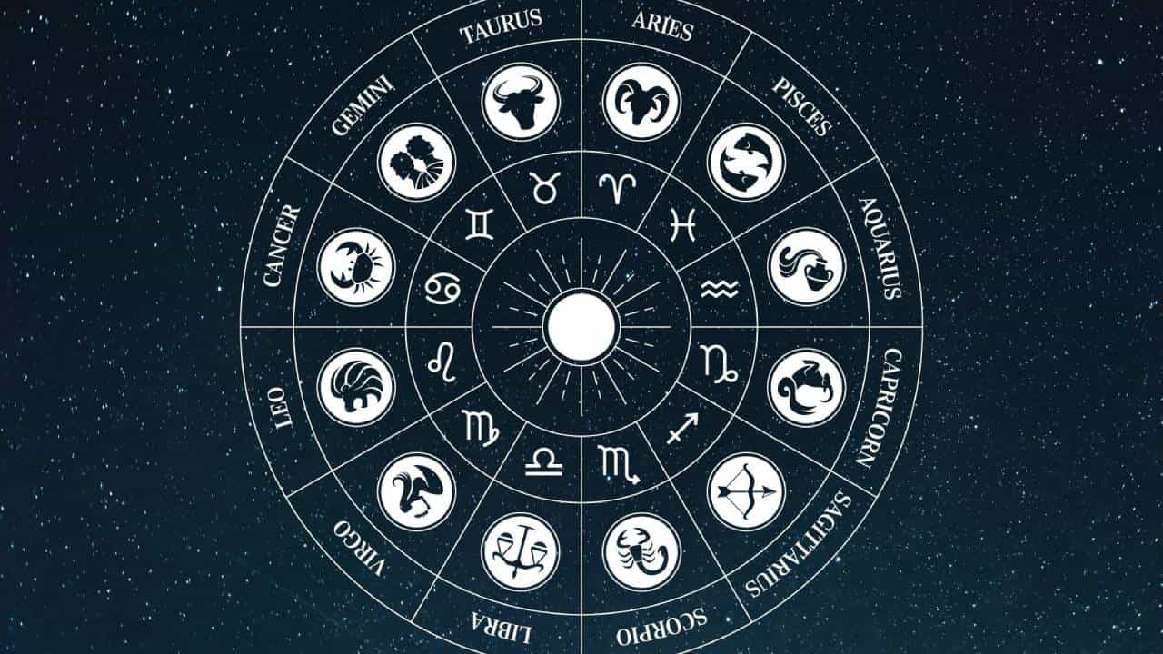 Horoscope Today 04 August: ಇಂದು ಈ ರಾಶಿಯವರಿಗೆ ಮತ್ತೊಂದು ಪ್ರೇಮವಾಗುವ ಸಾಧ್ಯತೆ Horoscope Today 04 August: ಇಂದು ಈ ರಾಶಿಯವರಿಗೆ ಮತ್ತೊಂದು ಪ್ರೇಮವಾಗುವ ಸಾಧ್ಯತೆ