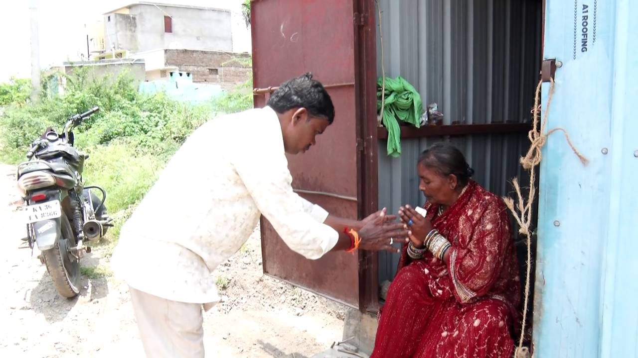 Beggar Donated Rs 1.8 Lakh to Anjaneya Swamy Temple Renovation in Raichur