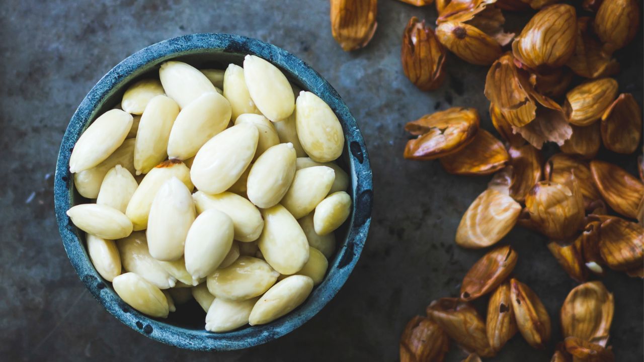 ಹಲ್ಲುಜ್ಜುವುದಕ್ಕಿಂತಲೂ ಮೊದಲು ಇದನ್ನ ಸೇವನೆ ಮಾಡಿದ್ರೆ ಕೊಲೆಸ್ಟ್ರಾಲ್ ಕಡಿಮೆ ಆಗುತ್ತೆ