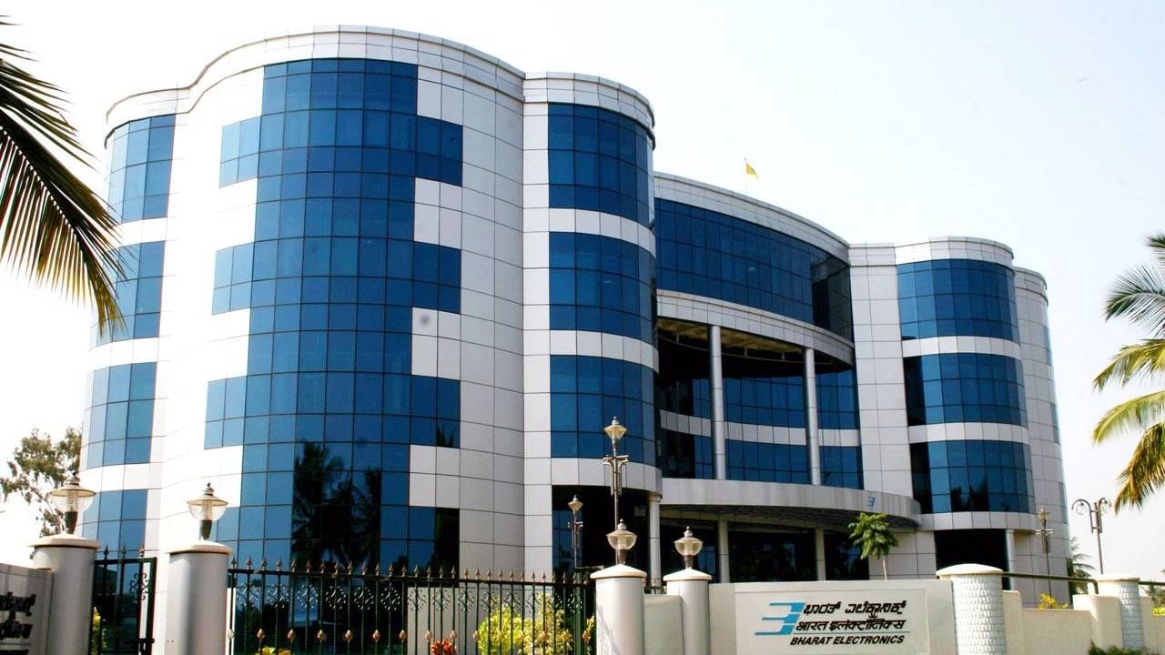 BEL Recruitment 2025: ಭಾರತ್ ಎಲೆಕ್ಟ್ರಾನಿಕ್ಸ್ ಲಿಮಿಟೆಡ್ನಲ್ಲಿ ನೇಮಕಾತಿ; ಬೆಂಗಳೂರಿನಲ್ಲಿ ಸರ್ಕಾರಿ ಉದ್ಯೋಗ ಪಡೆಯಲು ಸುವರ್ಣವಕಾಶ BEL Recruitment 2025: ಭಾರತ್ ಎಲೆಕ್ಟ್ರಾನಿಕ್ಸ್ ಲಿಮಿಟೆಡ್ನಲ್ಲಿ ನೇಮಕಾತಿ; ಬೆಂಗಳೂರಿನಲ್ಲಿ ಸರ್ಕಾರಿ ಉದ್ಯೋಗ ಪಡೆಯಲು ಸುವರ್ಣವಕಾಶ