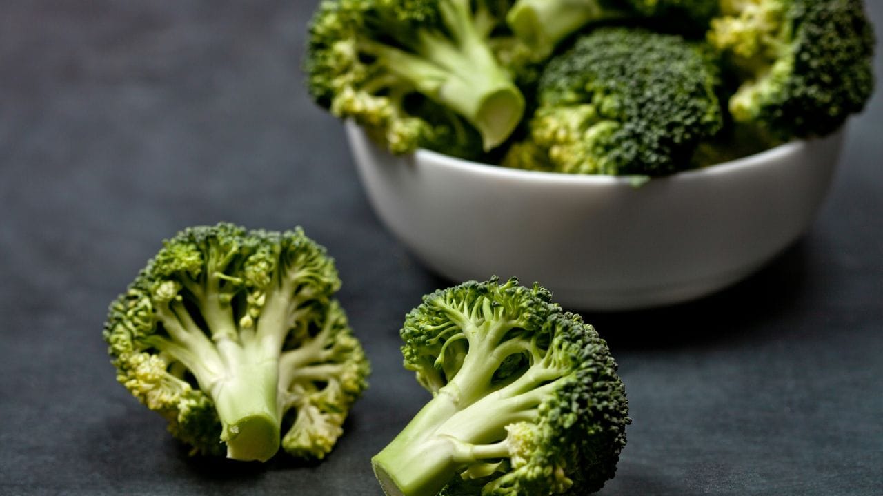 ಮಹಿಳೆಯರೇ... ಬ್ರೊಕೊಲಿಯನ್ನು ಇಷ್ಟಪಟ್ಟು ತಿಂತೀರಾ? ಹಾಗಿದ್ರೆ ಈ ಸಮಸ್ಯೆ ಹೆಚ್ಚಾಗುತ್ತೆ ಎಚ್ಚರ