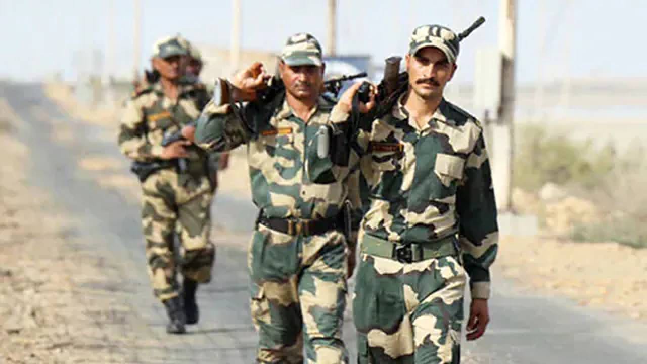 BSF Recruitment 2025: ಬಿಎಸ್ಎಫ್ ಹೆಡ್ ಕಾನ್ಸ್ಟೇಬಲ್ ನೇಮಕಾತಿಗೆ ಇಂದಿನಿಂದ ಅರ್ಜಿ ಸಲ್ಲಿಕೆ ಆರಂಭ BSF Recruitment 2025: ಬಿಎಸ್ಎಫ್ ಹೆಡ್ ಕಾನ್ಸ್ಟೇಬಲ್ ನೇಮಕಾತಿಗೆ ಇಂದಿನಿಂದ ಅರ್ಜಿ ಸಲ್ಲಿಕೆ ಆರಂಭ