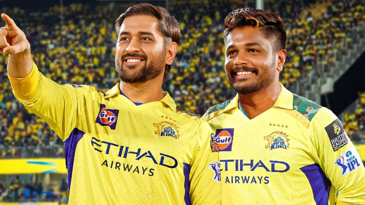 IPL 2026: ಇಂಡಿಯನ್ ಪ್ರೀಮಿಯರ್ ಲೀಗ್ ಸೀಸನ್-19 ರ ಮಿನಿ ಹರಾಜಿಗೂ ಮುನ್ನ ಚೆನ್ನೈ ಸೂಪರ್ ಕಿಂಗ್ಸ್ (CSK) ಬಿಗ್ ಡೀಲ್ ಕುದುರಿಸಿಕೊಳ್ಳುವ ಸಾಧ್ಯತೆಯಿದೆ. ಅದು ಕೂಡ ರಾಜಸ್ಥಾನ್ ರಾಯಲ್ಸ್ ತಂಡದ ನಾಯಕ ಸಂಜು ಸ್ಯಾಮ್ಸನ್ (Sanju Samson) ಅವರನ್ನು ಖರೀದಿಸುವ ಮೂಲಕ..! ಇಂತಹದೊಂದು ಸುದ್ದಿಯೊಂದು ಕಳೆದ ಕೆಲ ದಿನಗಳಿಂದ ಹರಿದಾಡುತ್ತಿದ್ದವು.