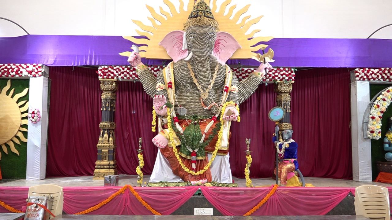 Bell Ganesha Idol in Davanagere