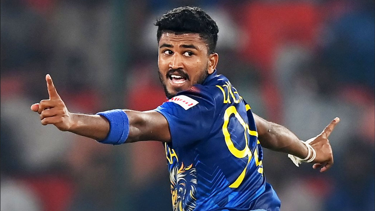 10 ರನ್ಗಳ ಅವಶ್ಯಕತೆ, ಹ್ಯಾಟ್ರಿಕ್ ವಿಕೆಟ್ ಕಬಳಿಸಿದ ಮಧುಶಂಕ 10 ರನ್ಗಳ ಅವಶ್ಯಕತೆ, ಹ್ಯಾಟ್ರಿಕ್ ವಿಕೆಟ್ ಕಬಳಿಸಿದ ಮಧುಶಂಕ