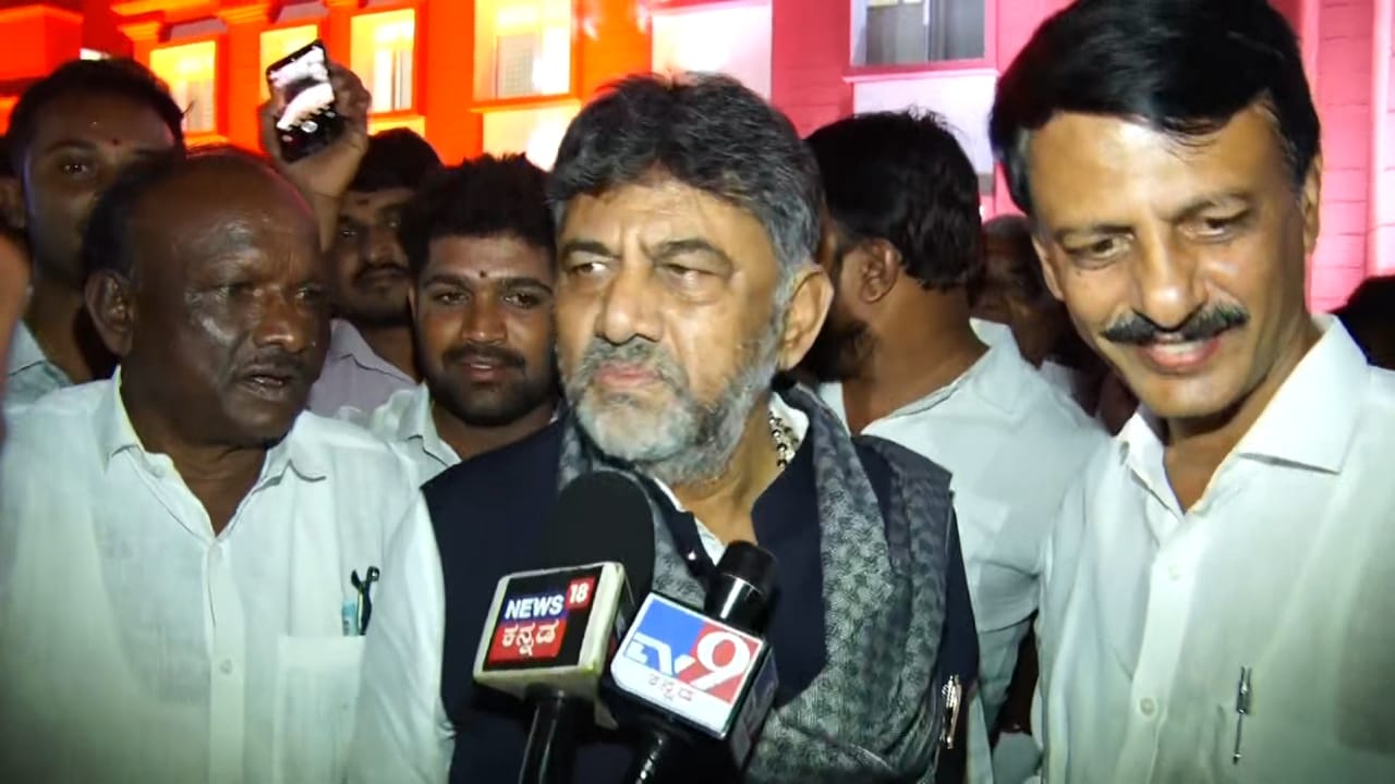 ಬೆಂಗಳೂರಿನಲ್ಲಿ ರಸ್ತೆ ಅಗಲೀಕರಣ ಅಸಾಧ್ಯ, ಟ್ರಾಫಿಕ್ ಸಮಸ್ಯೆಗೆ ಸುರಂಗ ಮಾರ್ಗವೊಂದೇ ಪರಿಹಾರ: ಡಿಕೆ ಶಿವಕುಮಾರ್