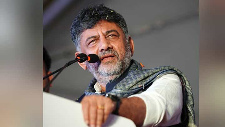 ಬೆಂಗಳೂರಿನಲ್ಲಿ ಸಂಭವಿಸಿದ ನಿಗೂಢ ಸ್ಫೋಟಕ್ಕೆ ಕಾರಣವೇನು? ಡಿಕೆ ಶಿವಕುಮಾರ್ ಹೇಳಿದ್ದಿಷ್ಟು ಬೆಂಗಳೂರಿನಲ್ಲಿ ಸಂಭವಿಸಿದ ನಿಗೂಢ ಸ್ಫೋಟಕ್ಕೆ ಕಾರಣವೇನು? ಡಿಕೆ ಶಿವಕುಮಾರ್ ಹೇಳಿದ್ದಿಷ್ಟು