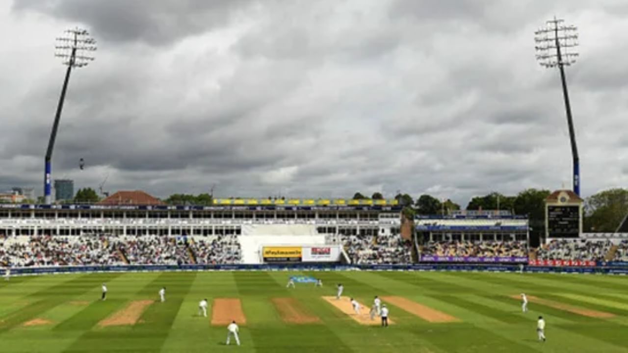 ಎರಡೂ ತಂಡಗಳ ನಡುವಿನ ಎರಡನೇ ಟೆಸ್ಟ್ ಪಂದ್ಯವು  ಬರ್ಮಿಂಗ್ಹ್ಯಾಮ್‌ನ ಎಡ್ಜ್‌ಬಾಸ್ಟನ್ ಮೈದಾನದಲ್ಲಿ ನಡೆಯಿತು . ಈ ಪಂದ್ಯವನ್ನು ಟೀಮ್ ಇಂಡಿಯಾ 336 ರನ್‌ಗಳಿಂದ ಗೆದ್ದುಕೊಂಡಿತು. ಈ ಪಂದ್ಯದ ಪಿಚ್‌ಗೆ ಐಸಿಸಿ ಉತ್ತಮ ರೇಟಿಂಗ್ ನೀಡಿದೆ . ಔಟ್‌ಫೀಲ್ಡ್ ಅತ್ಯಧಿಕ ರೇಟಿಂಗ್ ಪಡೆದಿದೆ. 