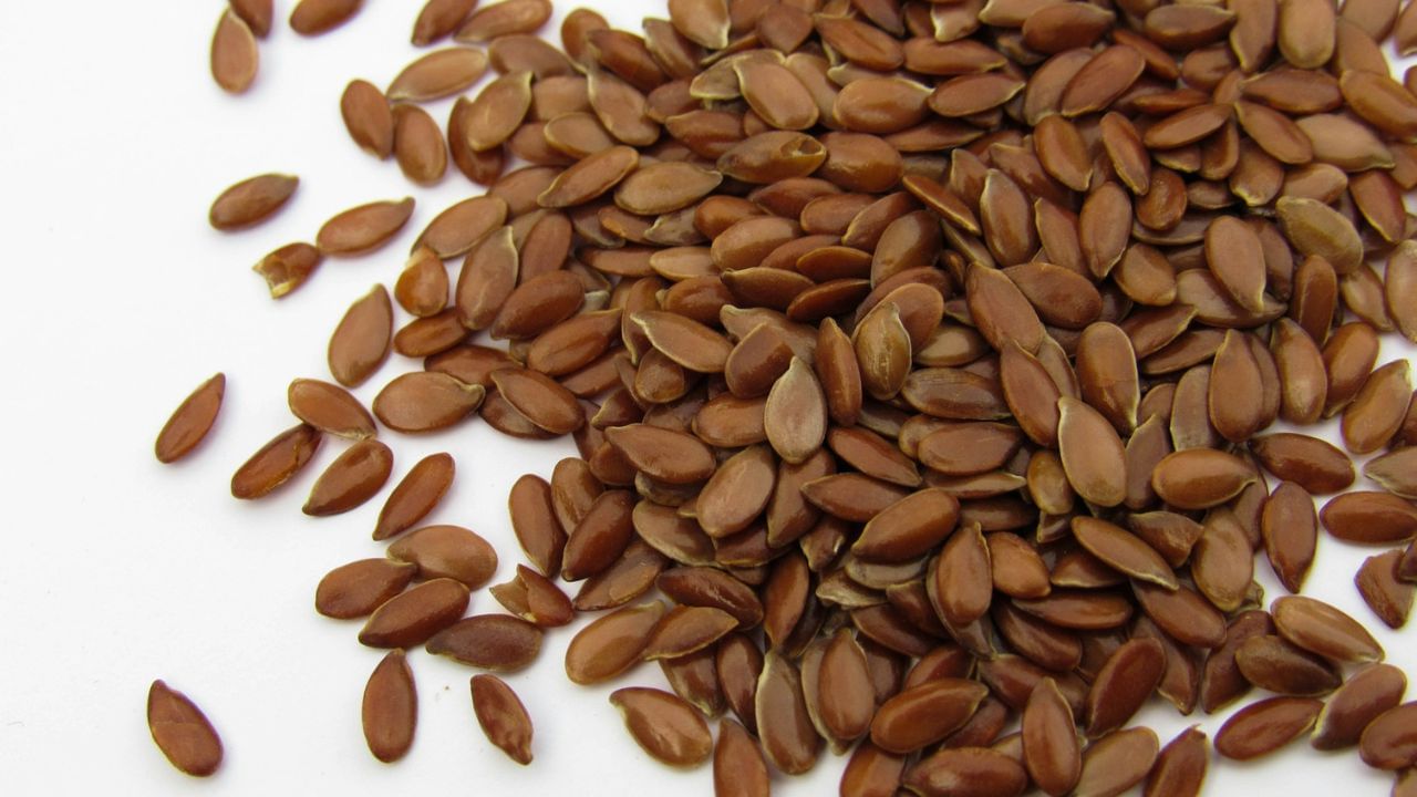 ಹೊಟ್ಟೆ ಬೊಜ್ಜು ಏನ್ ಮಾಡಿದ್ರೂ ಕಡಿಮೆ ಆಗಲ್ಲ ಅಂದ್ರೆ ಈ ಬೀಜಗಳಿಂದ ಚಹಾ ಮಾಡಿ ಕುಡಿಯಿರಿ