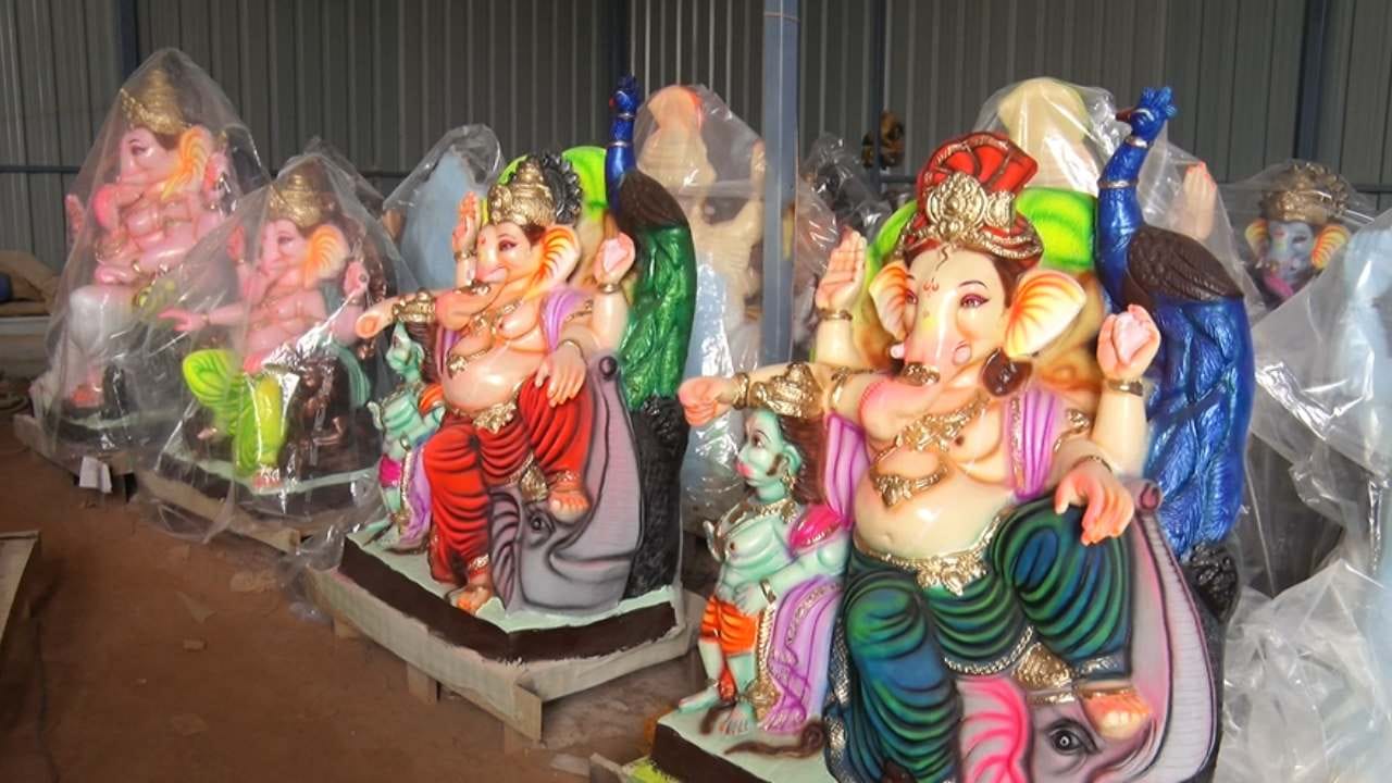 ಗಣೇಶ ಹಬ್ಬ ಸಮೀಪಿಸುತ್ತಿರುವ ಬೆನ್ನಲ್ಲೇ ಯುವಕರ ಕಣ್ಮನ ಸೆಳೆಯಲು ವಿವಿಧ ಬಗೆಯ ಮೂರ್ತಿಗಳು ಈಗಾಗಲೇ ಮಾರುಕಟ್ಟೆಗೆ ಲಗ್ಗೆಯಿಟ್ಟಿವೆ.