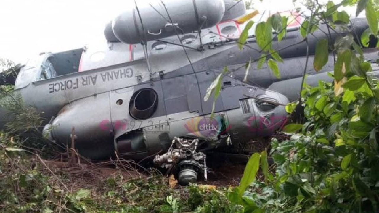 ಘಾನಾದಲ್ಲಿ ಭೀಕರ ದುರಂತ; ಮಿಲಿಟರಿ ಹೆಲಿಕಾಪ್ಟರ್ ಅಪಘಾತದಲ್ಲಿ ಇಬ್ಬರು ಸಚಿವರು ಸೇರಿ 8 ಜನ ಸಾವು ಘಾನಾದಲ್ಲಿ ಭೀಕರ ದುರಂತ; ಮಿಲಿಟರಿ ಹೆಲಿಕಾಪ್ಟರ್ ಅಪಘಾತದಲ್ಲಿ ಇಬ್ಬರು ಸಚಿವರು ಸೇರಿ 8 ಜನ ಸಾವು