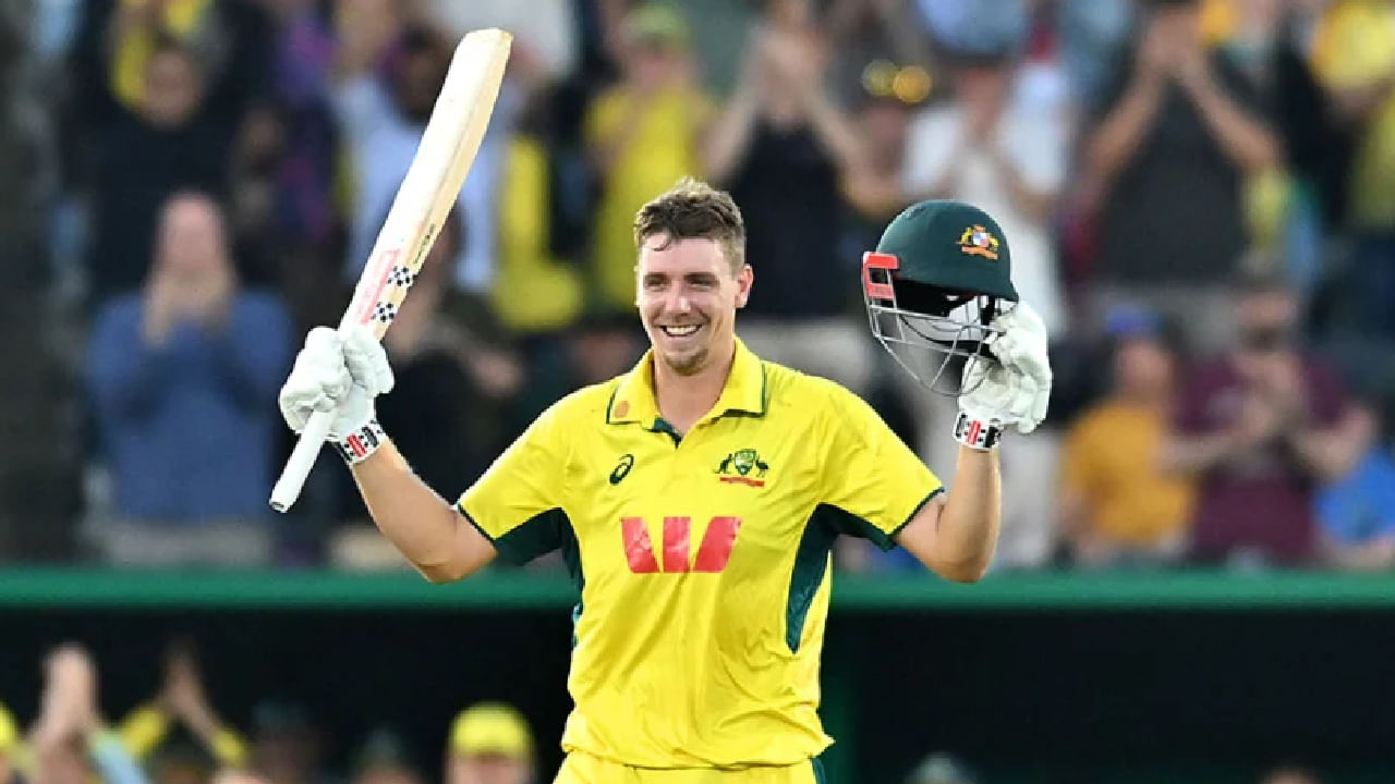 ಮೆಕೆಯಲ್ಲಿನ ಗ್ರೇಟ್ ಬಾರಿಯರ್ ಗ್ರೀಫ್ ಅರೆನಾ ಸ್ಟೇಡಿಯಂನಲ್ಲಿ ನಡೆದ ಸೌತ್ ಆಫ್ರಿಕಾ ವಿರುದ್ಧದ ಮೂರನೇ ಏಕದಿನ ಪಂದ್ಯದಲ್ಲಿ ಮೂರನೇ ಕ್ರಮಾಂಕದಲ್ಲಿ ಕಣಕ್ಕಿಳಿದ ಗ್ರೀನ್ ಕೇವಲ 47 ಎಸೆತಗಳಲ್ಲಿ ಶತಕ ಸಿಡಿಸಿದ್ದಾರೆ. ಅಲ್ಲದೆ ಈ ಪಂದ್ಯದಲ್ಲಿ 55 ಎಸೆತಗಳನ್ನು ಎದುರಿಸಿದ ಗ್ರೀನ್ 8 ಭರ್ಜರಿ ಸಿಕ್ಸ್ ಹಾಗೂ 6 ಫೋರ್​ಗಳೊಂದಿಗೆ ಅಜೇಯ 118 ರನ್ ಬಾರಿಸಿದ್ದರು.